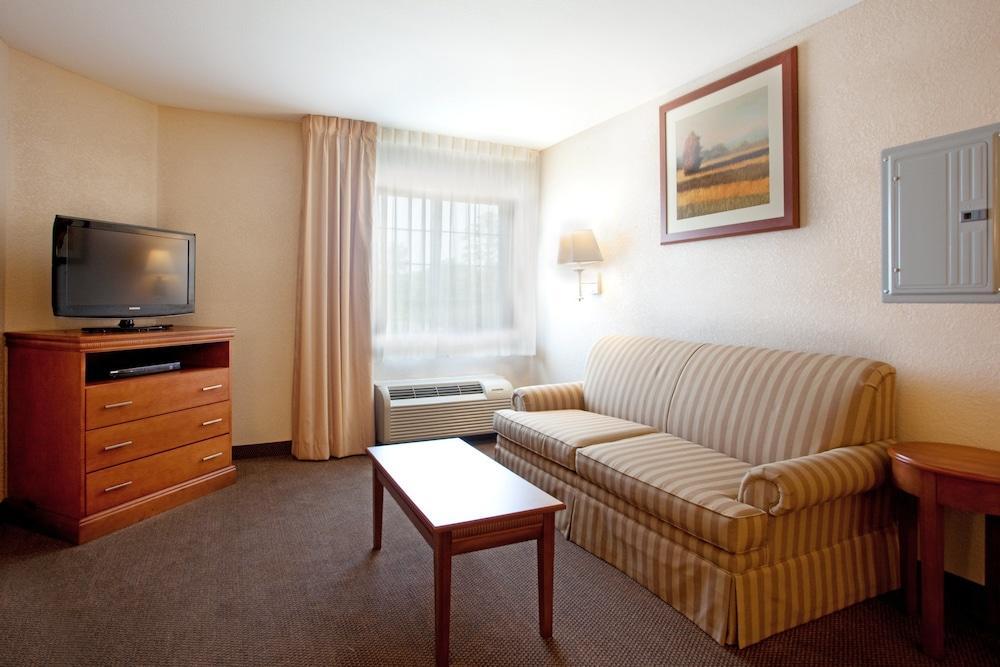 Candlewood Suites Sumter By Ihg Esterno foto